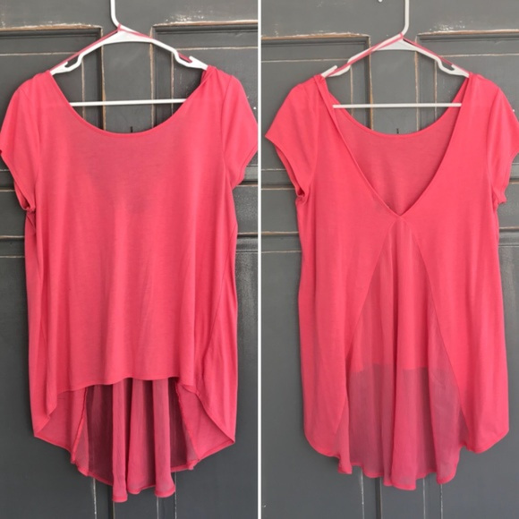American Eagle Outfitters Tops - Feminine salmon cascade waterfall tunic